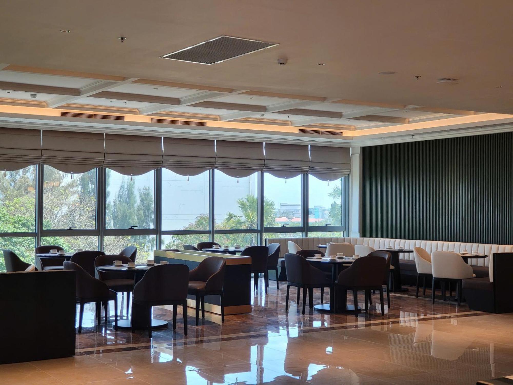 Cosmo Stars Hotel Bac Lieu 외부 사진