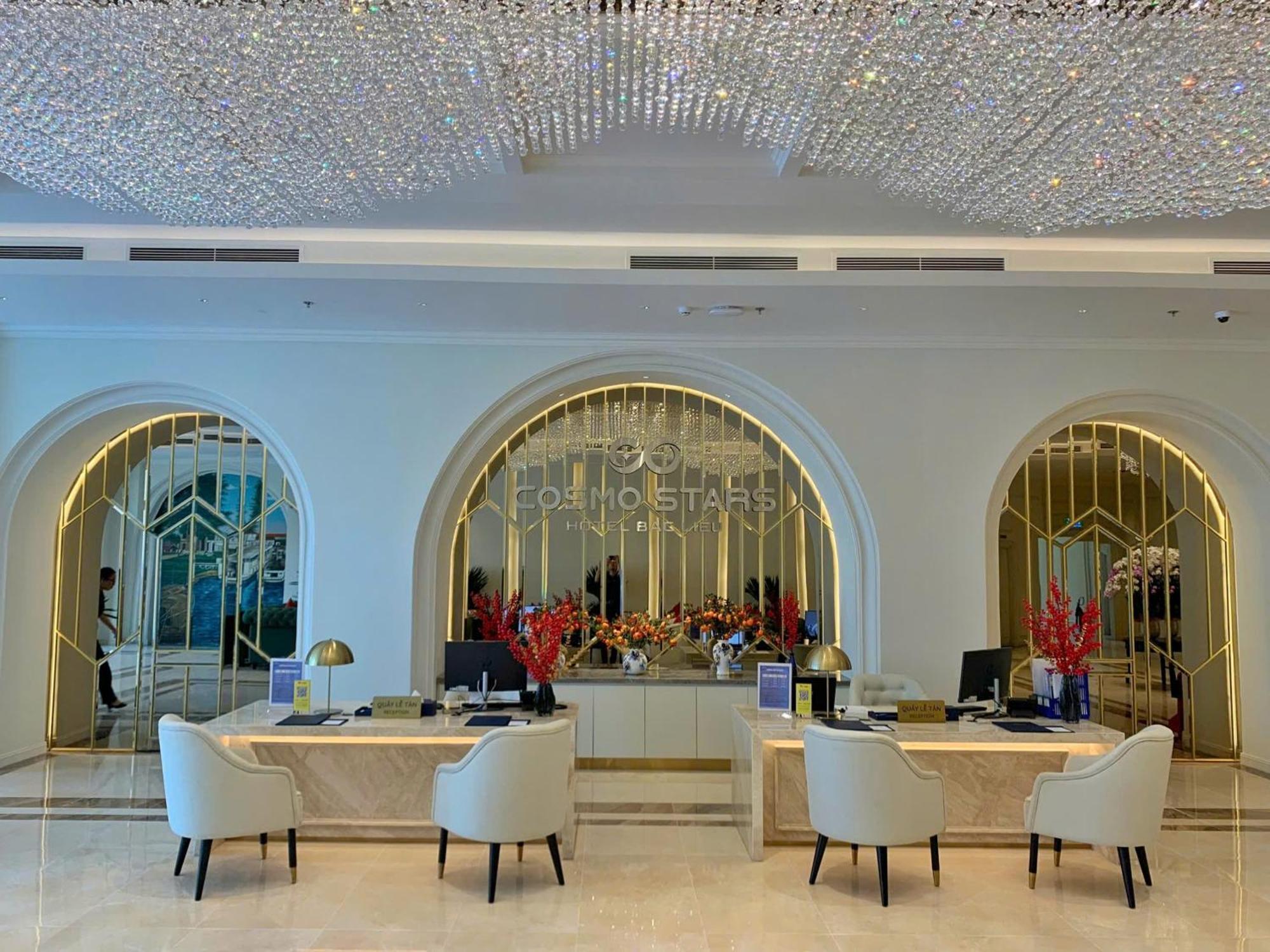 Cosmo Stars Hotel Bac Lieu 외부 사진
