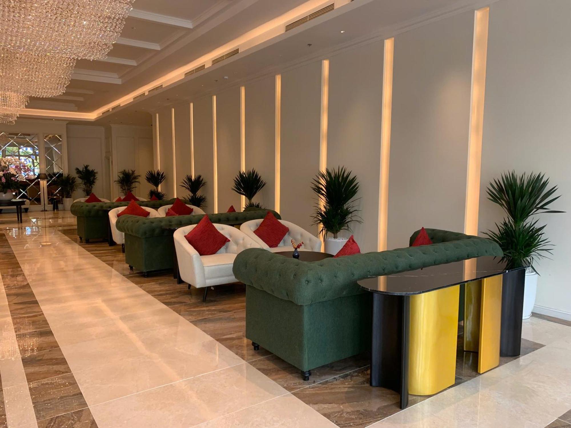 Cosmo Stars Hotel Bac Lieu 외부 사진