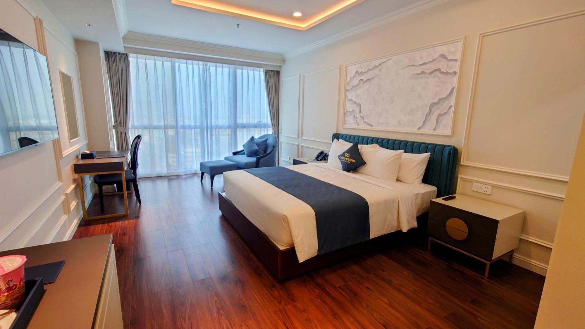 Cosmo Stars Hotel Bac Lieu 외부 사진